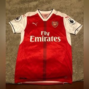 Arsenal Alexis Sanchez 16/17 Kit